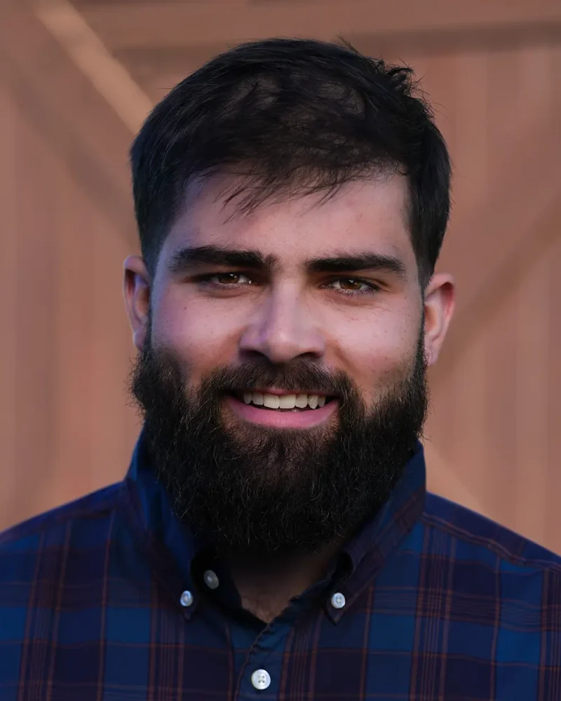 Declan Leslie - Maintenance & Farming - Milburn Creek